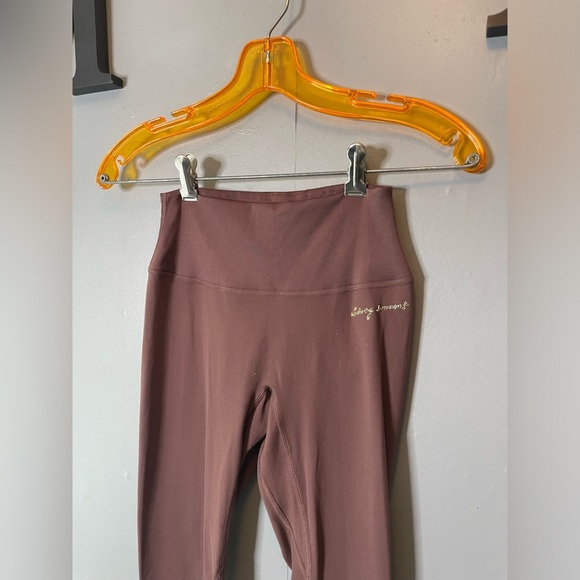 GymShark X Whitney Simmons high rise leggings chocolate size small - Picture 3 of 12